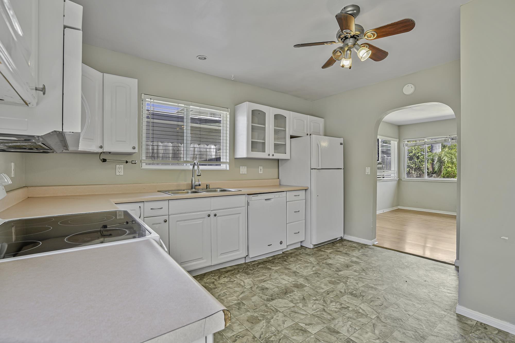 2018 Glasgow Avenue Cardiff, CA 92007 - Photo 19 of 32