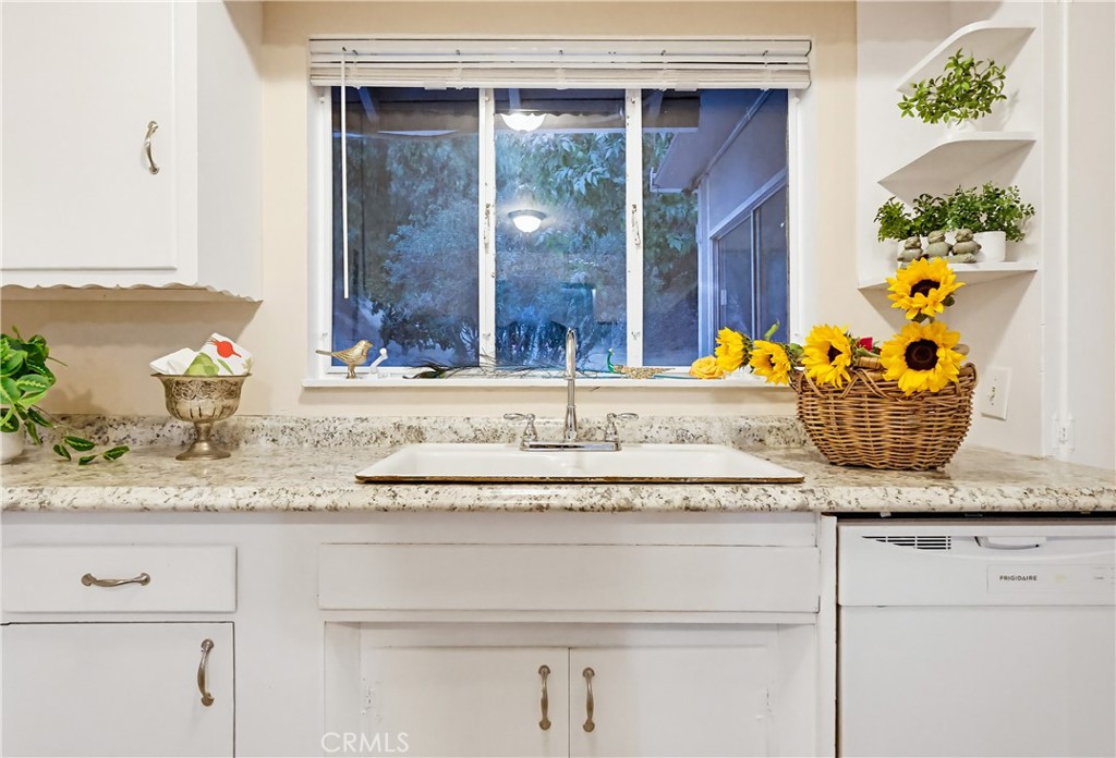 9522 Cedarvale Road Tujunga, CA 91042 - Photo 29 of 68