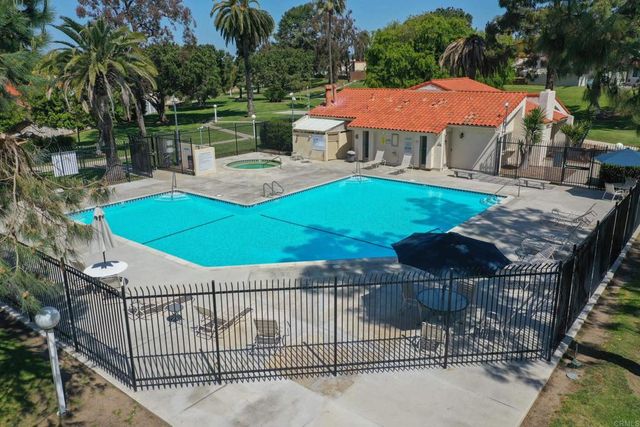 $815,000 | 6462 Camino Del Parque, Carlsbad, CA 92011