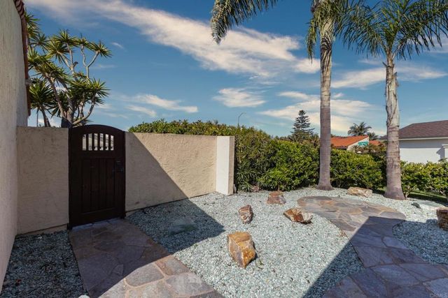 $815,000 | 6462 Camino Del Parque, Carlsbad, CA 92011