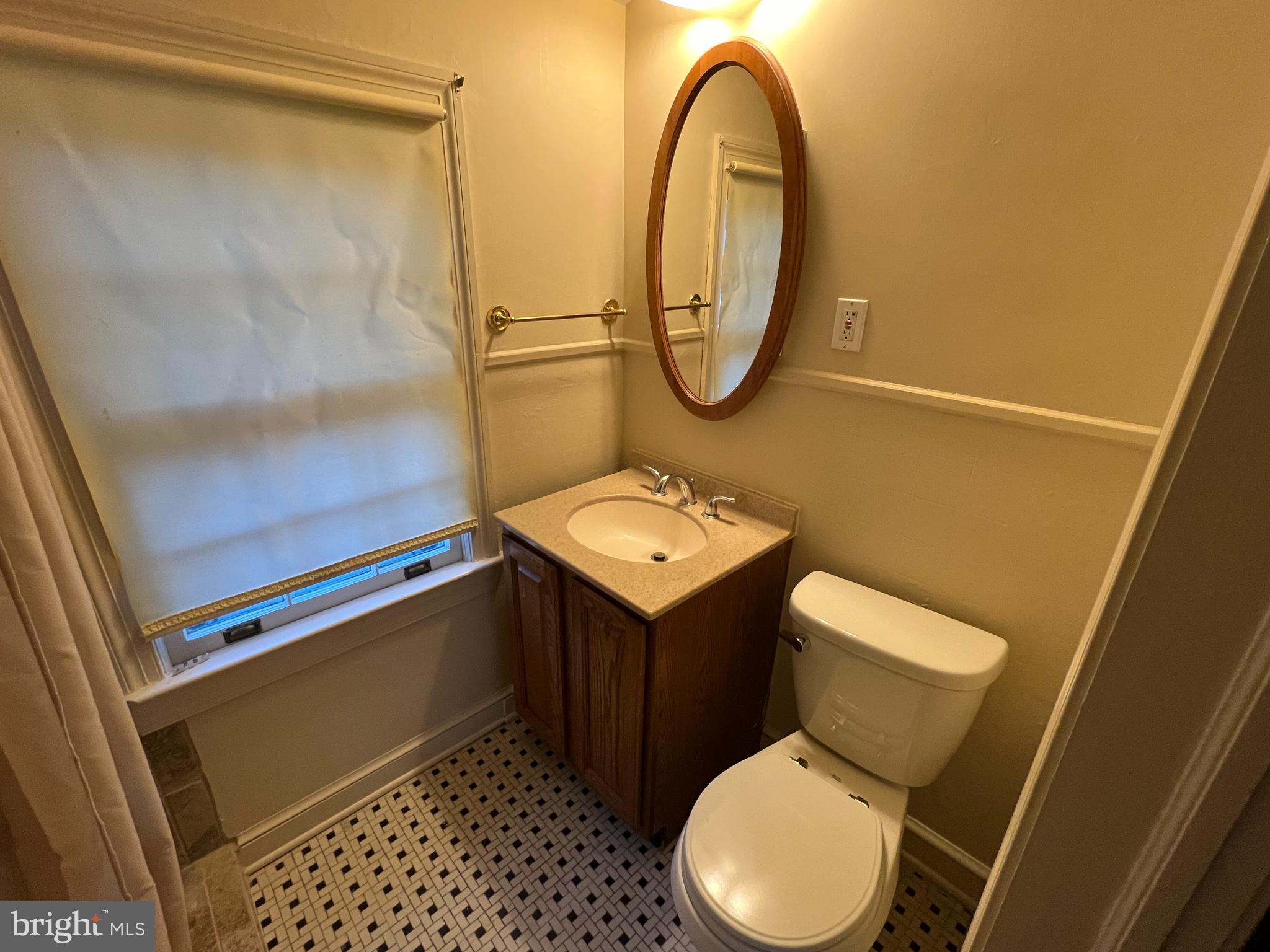 4027 North Glebe Road Arlington, VA 22207 - Photo 8 of 23 Gallery Image 8