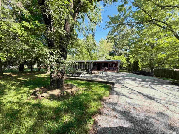 $165,000 | 12733 Yellowbanks Trail, Dale, IN 47523
