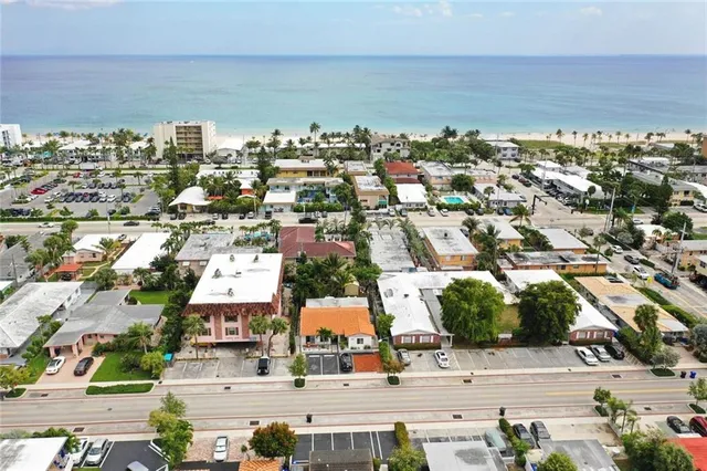 $2,350 | 4620 Bougainvilla Drive, Unit 8, Lauderdale-by-the-Sea, FL 33308