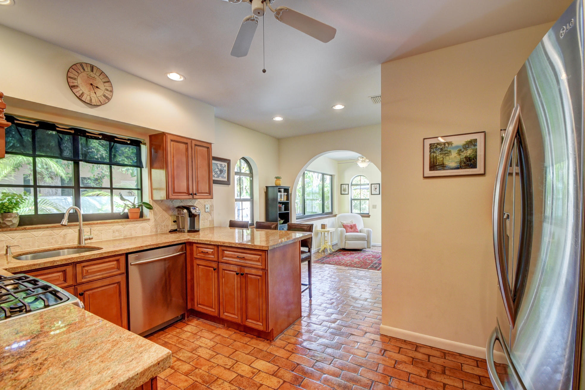 80 Southeast Olive Way Boca Raton, FL 33432 - Photo 13 of 40 DSC_7438_39_40_41_42