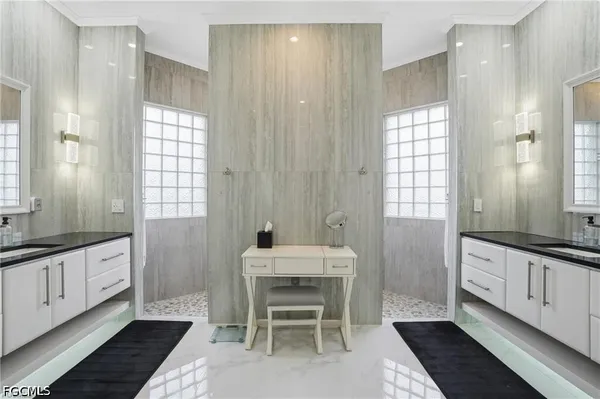 $855,000 | 1716 Northwest 34th Avenue, Cape Coral, FL 33993