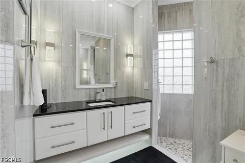 $855,000 | 1716 Northwest 34th Avenue, Cape Coral, FL 33993