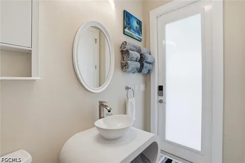 $855,000 | 1716 Northwest 34th Avenue, Cape Coral, FL 33993