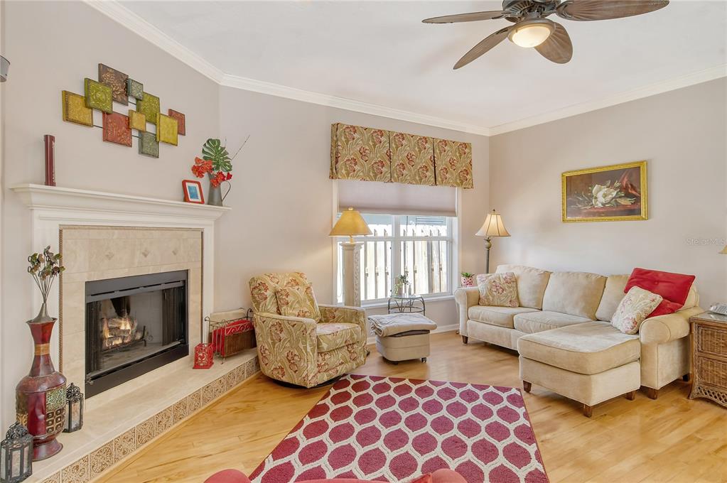 610 Pine Ranch East Road Osprey, FL 34229 - Photo 9 of 64 Cozy Family room