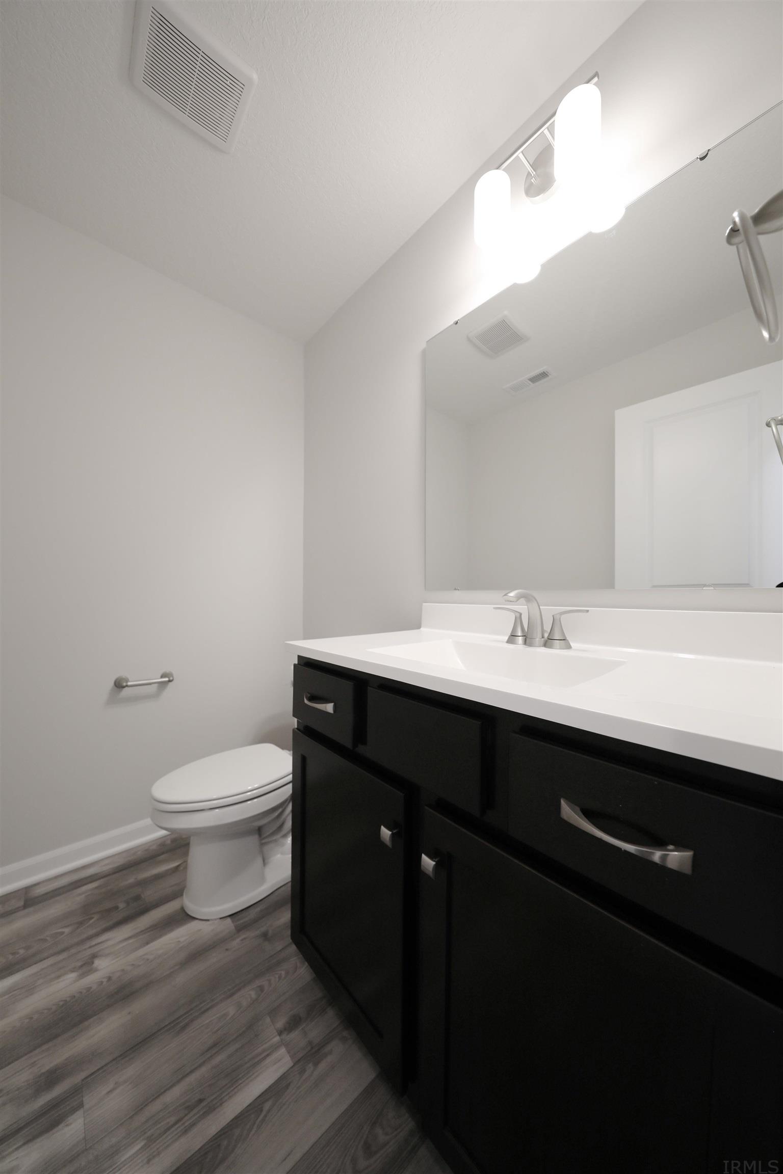 1045 North West Hamilton Road Fort Wayne, IN 46818 - Photo 6 of 24