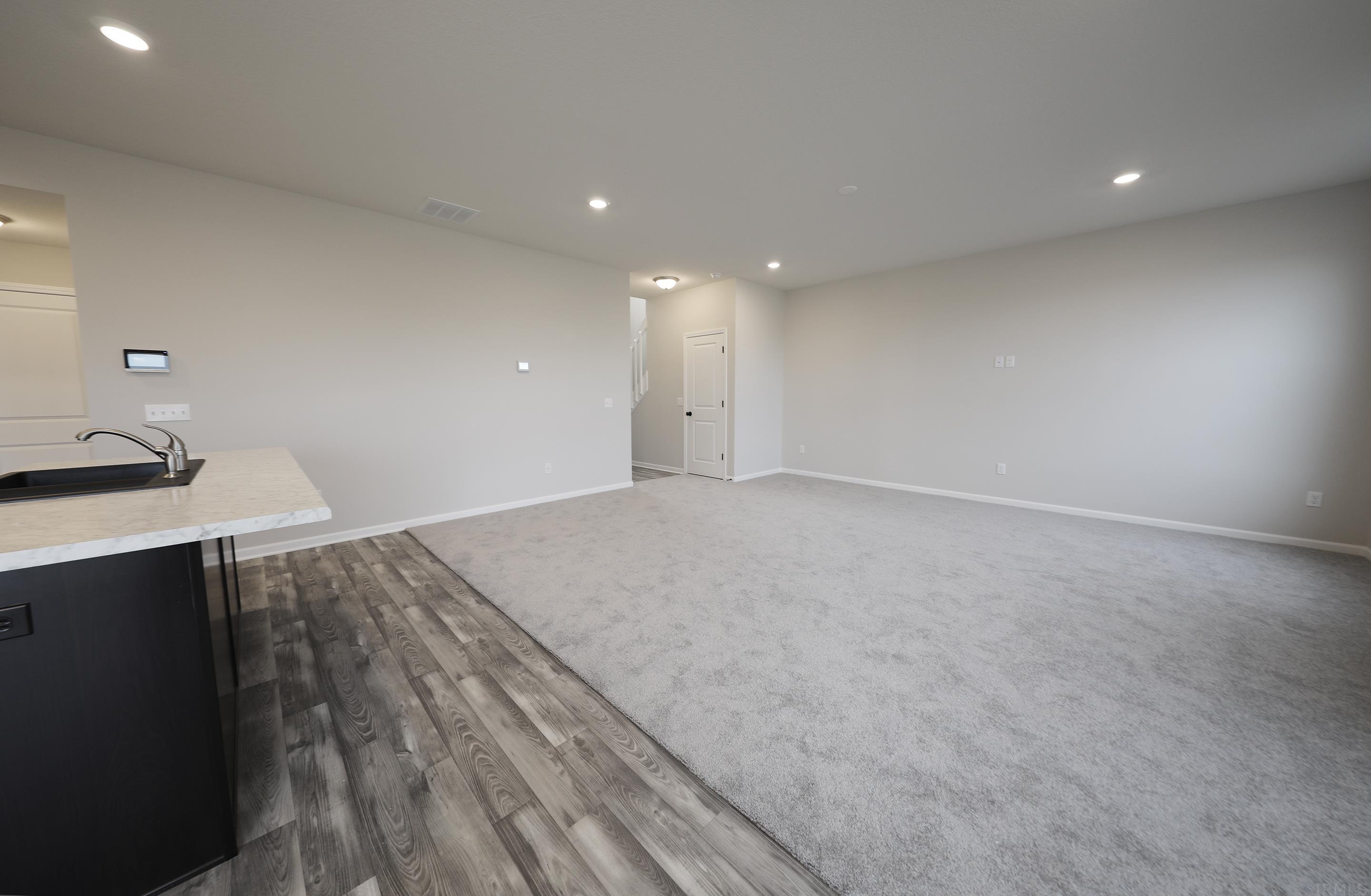 1045 North West Hamilton Road Fort Wayne, IN 46818 - Photo 8 of 24