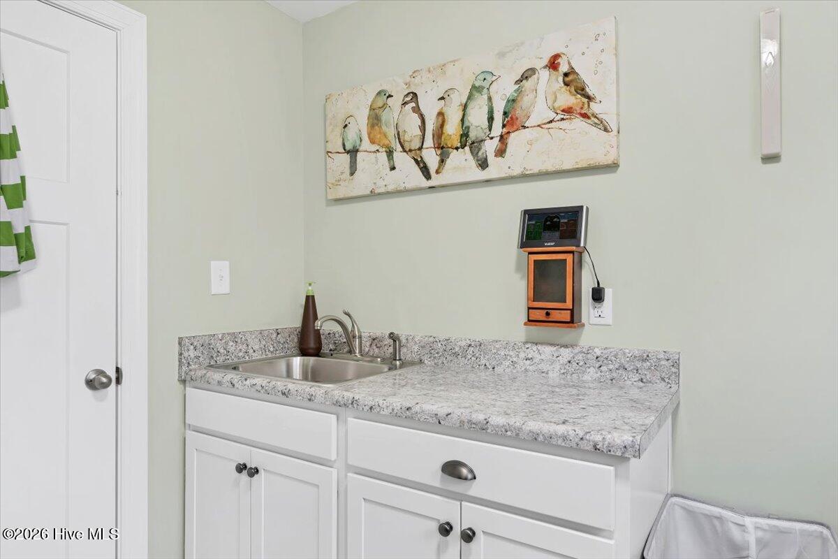 305 3rd Street Aberdeen, NC 28315 - Photo 60 of 73 83-85_305 3rd St, Aberdeen, NC, 28315 _L