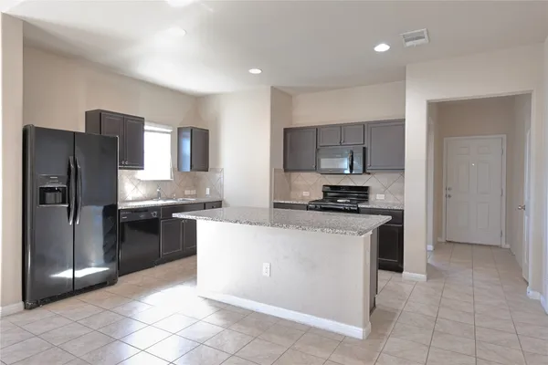 $2,045 | 1525 Maier Drive, Pflugerville, TX 78660