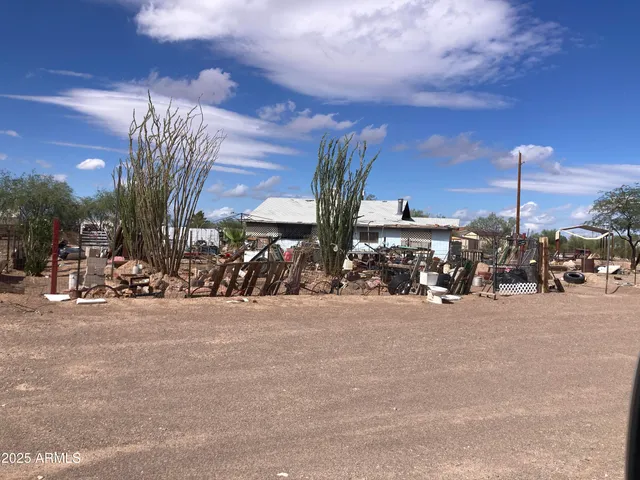 $59,997 | 141 West Longacre Road, Ajo, AZ 85321