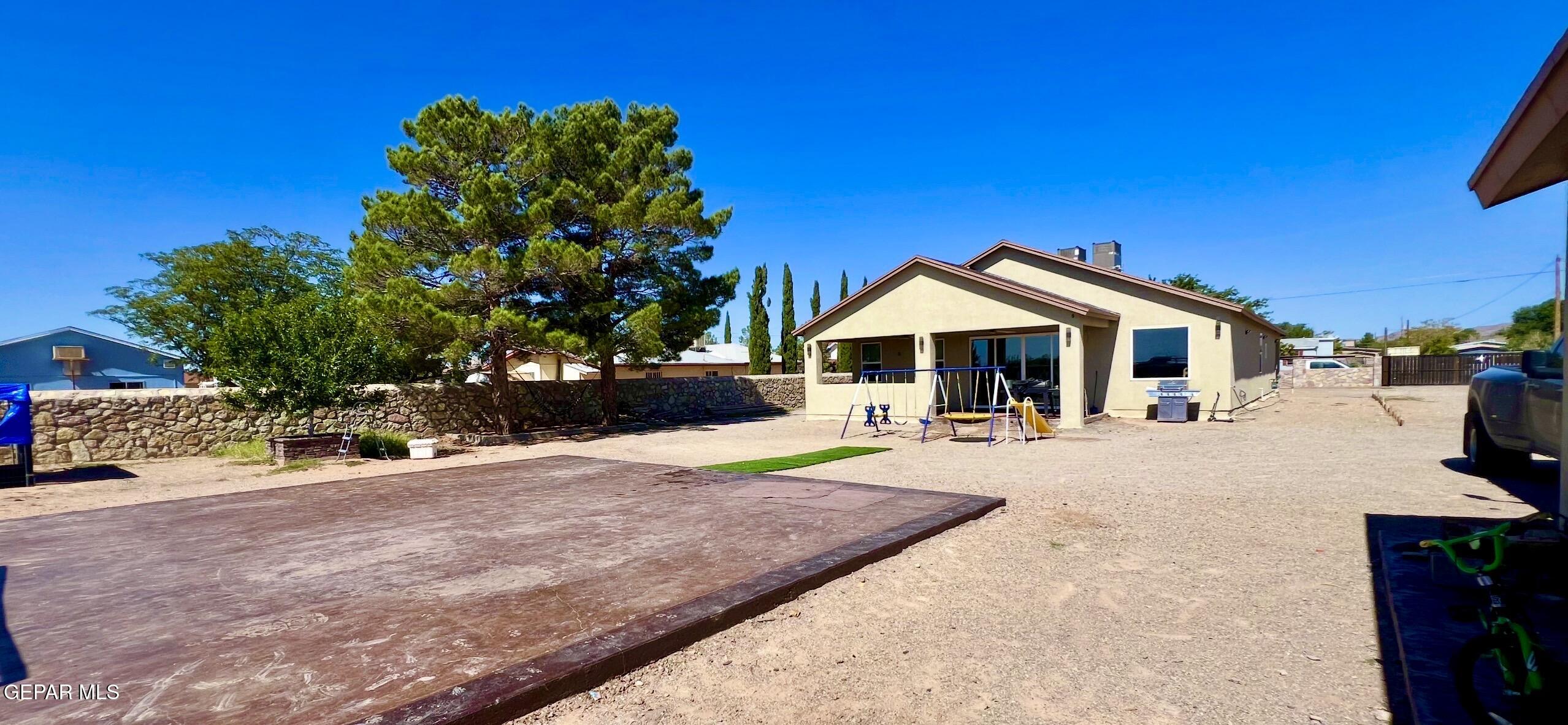 15048 Rancho Del Sur Drive El Paso, TX 79938 - Photo 16 of 69 IMG_4314