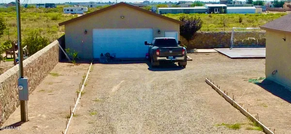 $389,950 | 15048 Rancho Del Sur Drive, El Paso, TX 79938