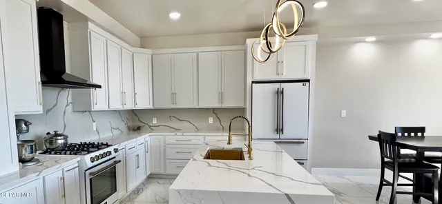 $459,950 | 15048 Rancho Del Sur Drive, El Paso, TX 79938