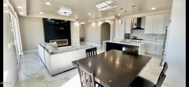 $459,950 | 15048 Rancho Del Sur Drive, El Paso, TX 79938