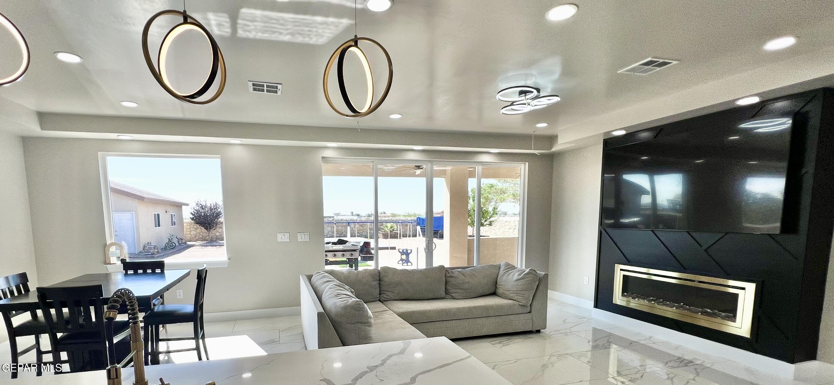 15048 Rancho Del Sur Drive El Paso, TX 79938 - Photo 30 of 69 IMG_4246