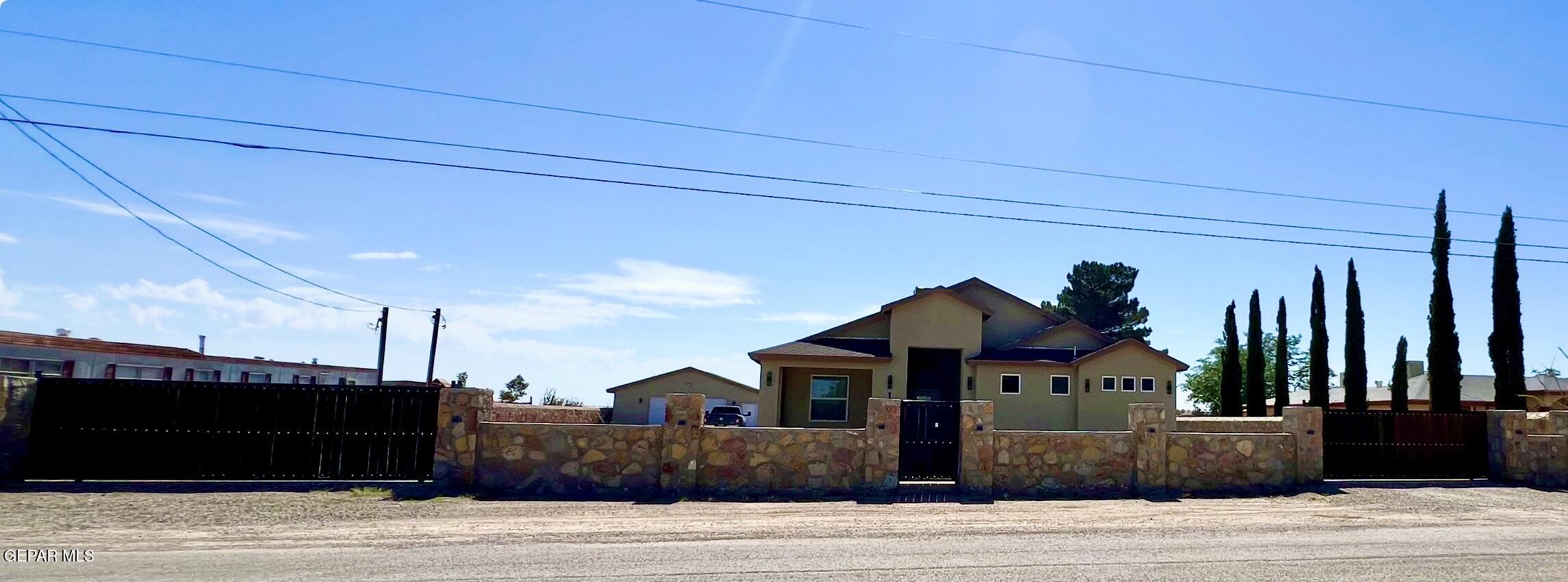 15048 Rancho Del Sur Drive El Paso, TX 79938 - Photo 3 of 69 IMG_4326