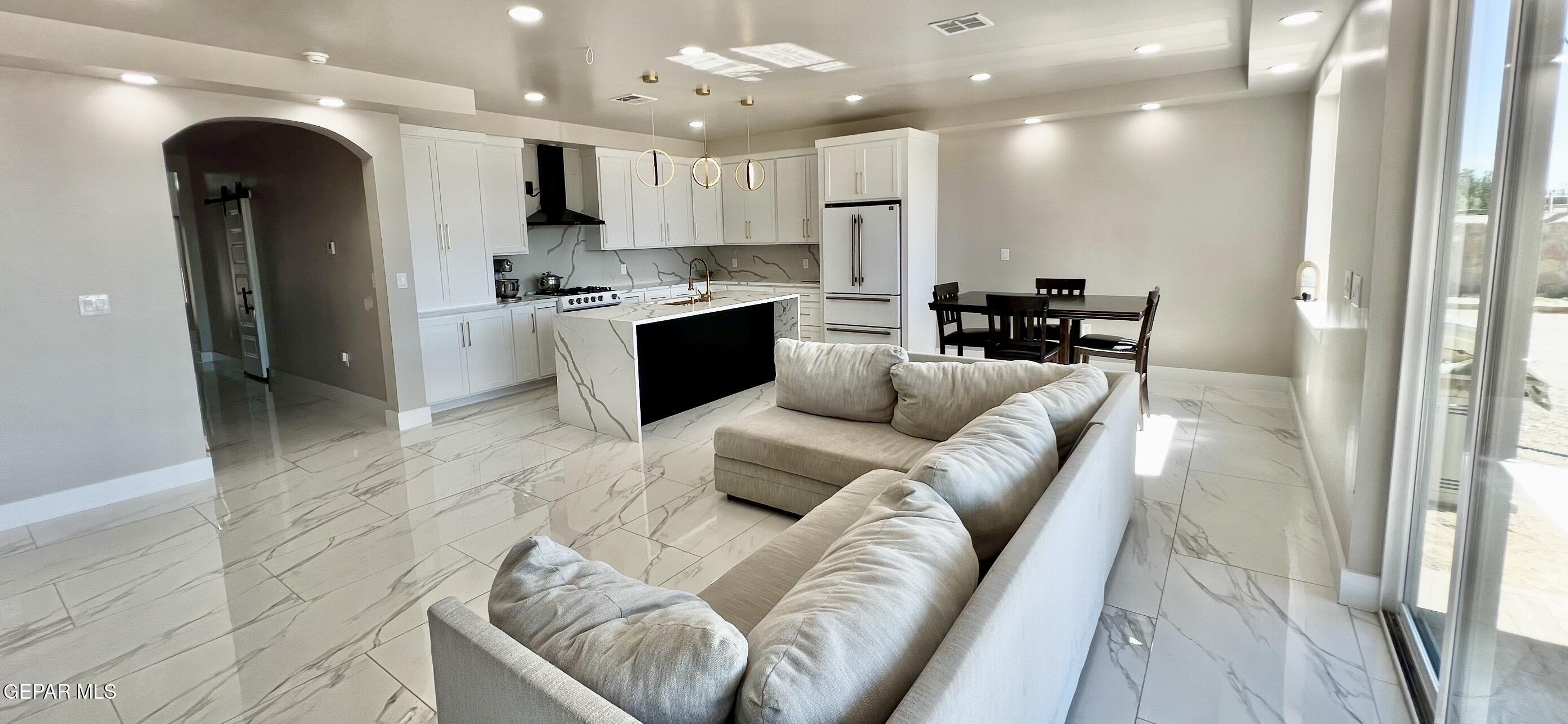 15048 Rancho Del Sur Drive El Paso, TX 79938 - Photo 32 of 69 IMG_4254