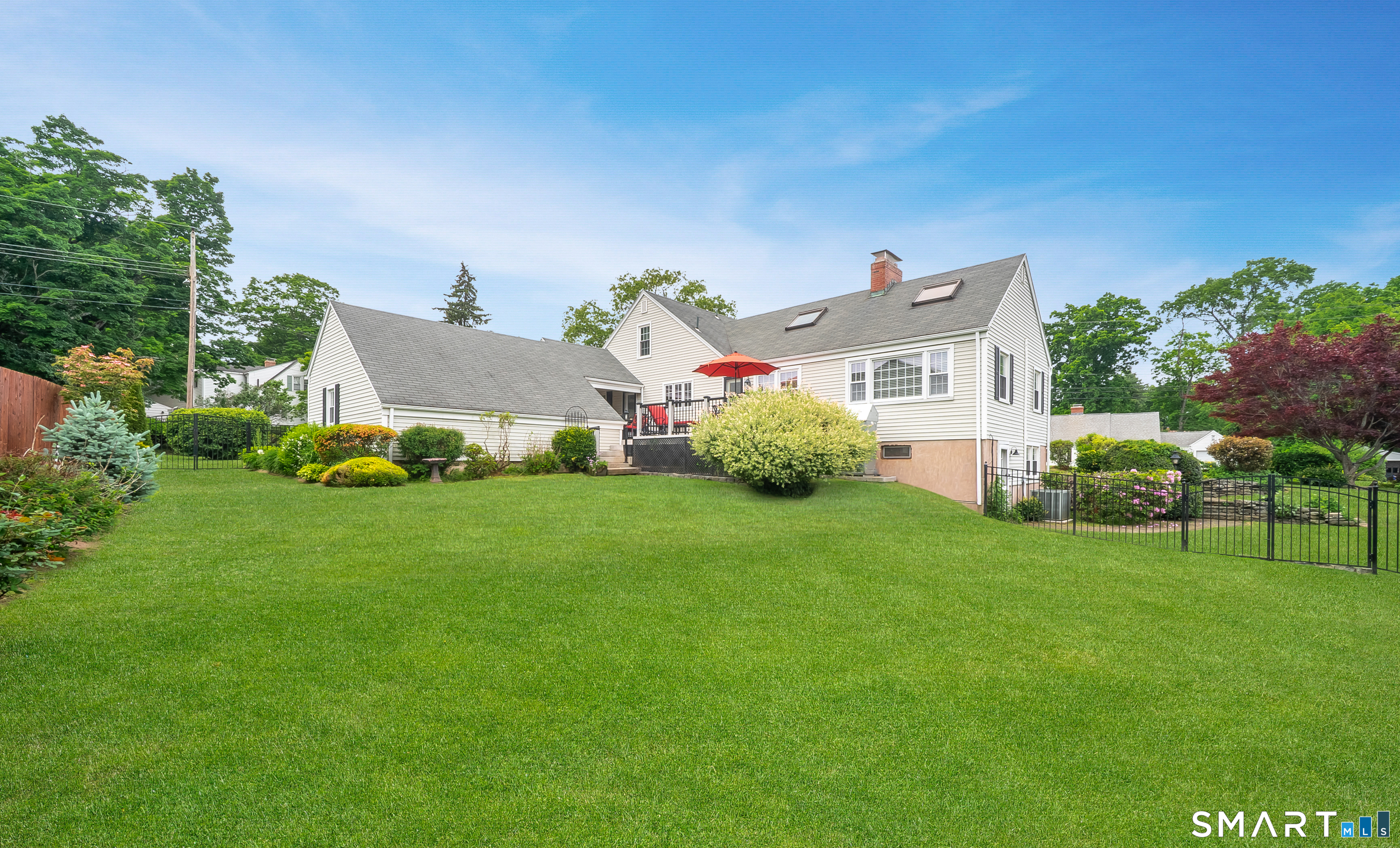 798 Wells Road Wethersfield, CT 06109 - Photo 6 of 39