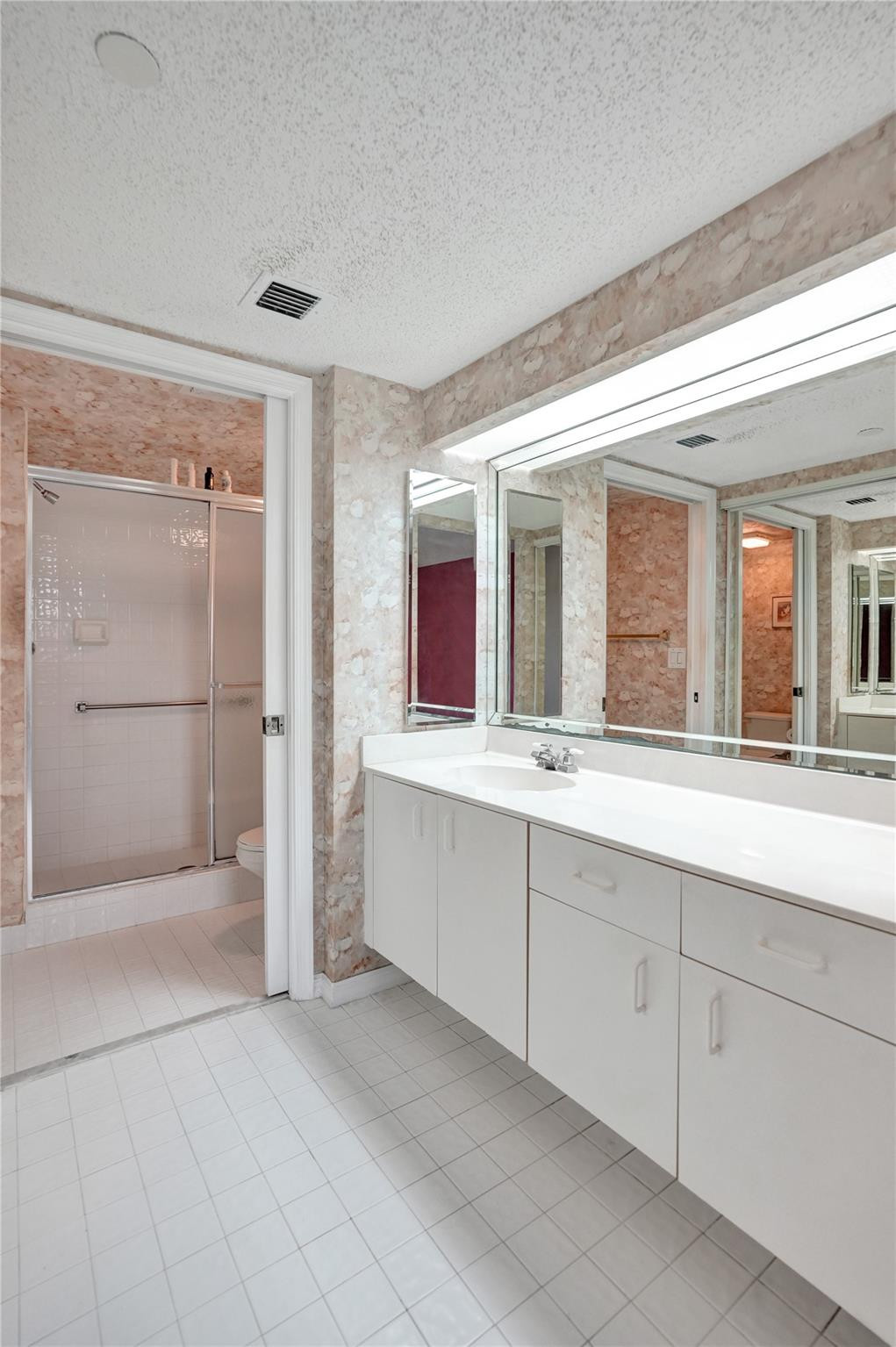 9575 Weldon Circle, Unit 305 Tamarac, FL 33321 - Photo 13 of 28 Photo 13