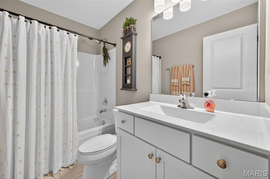 962 Silver Buck Lane Chesterfield, MO 63005 - Photo 57 of 80