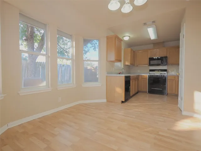 $1,695 | 205 Caladium Drive, Georgetown, TX 78626