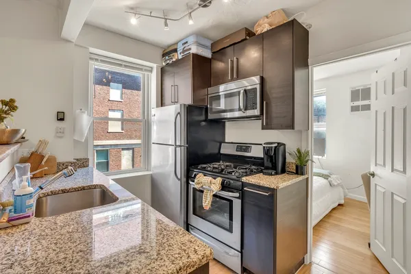 $3,450 | 35 North Margin Street, Unit 4, Boston, MA 02113