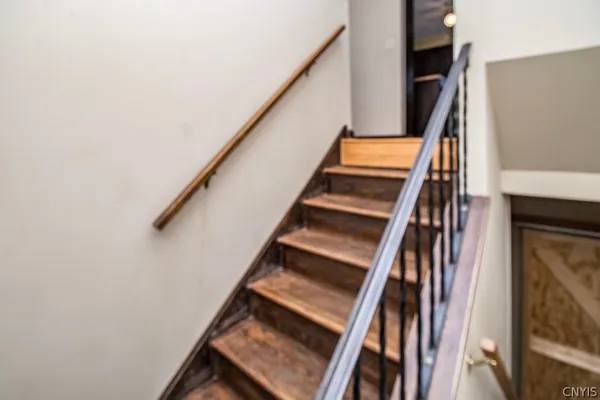 $349,900 | 5733 East Lake Road, Cazenovia, NY 13035