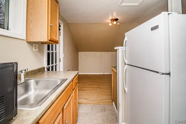 $349,900 | 5733 East Lake Road, Cazenovia, NY 13035