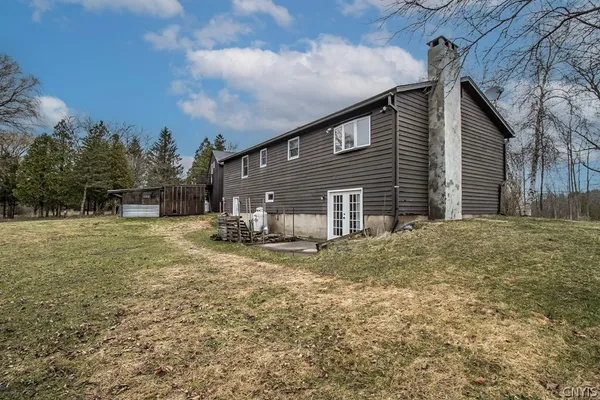 $349,900 | 5733 East Lake Road, Cazenovia, NY 13035