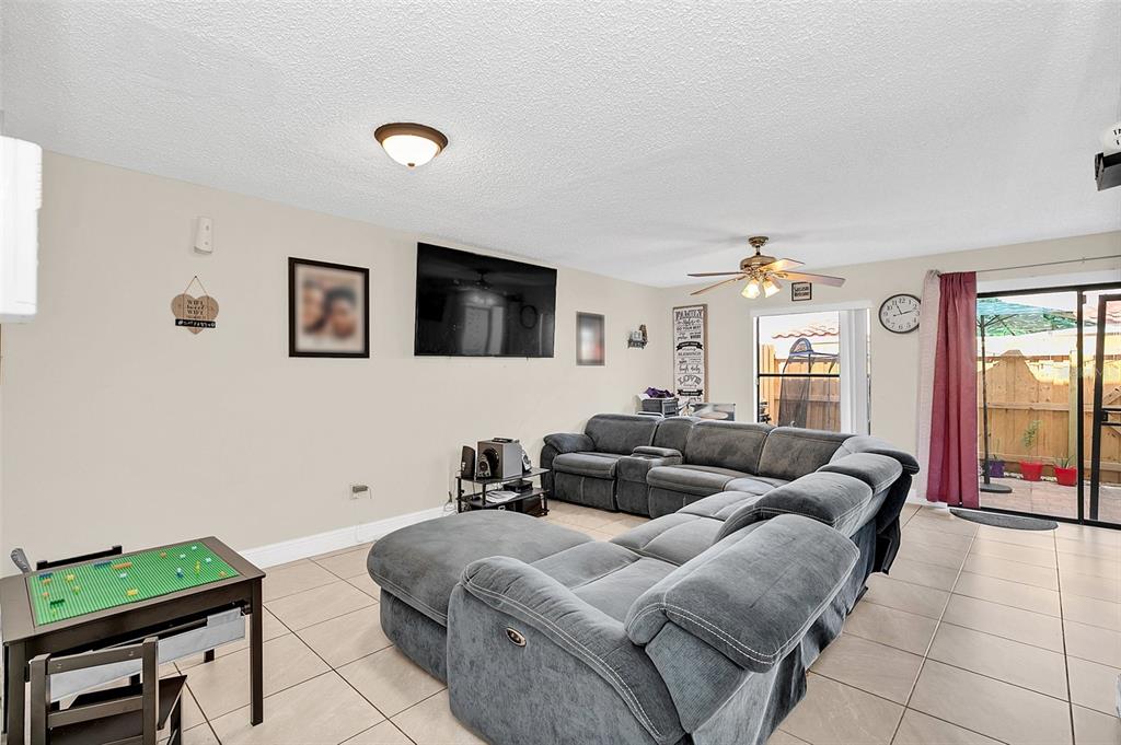 1612 Sandy Point Square, Unit 56 Orlando, FL 32807 - Photo 10 of 26