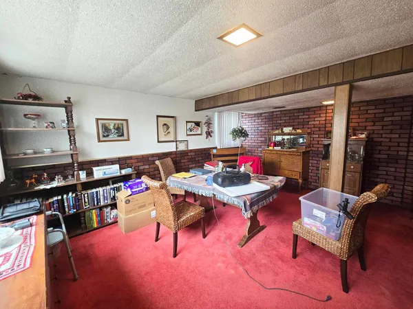 $299,000 | 8811 West 92nd Street, Hickory Hills, IL 60457