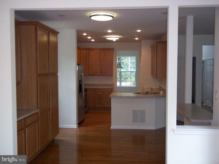 53 Norcross Road Berlin, NJ 08009 - Photo 4 of 23 Gallery Image 4