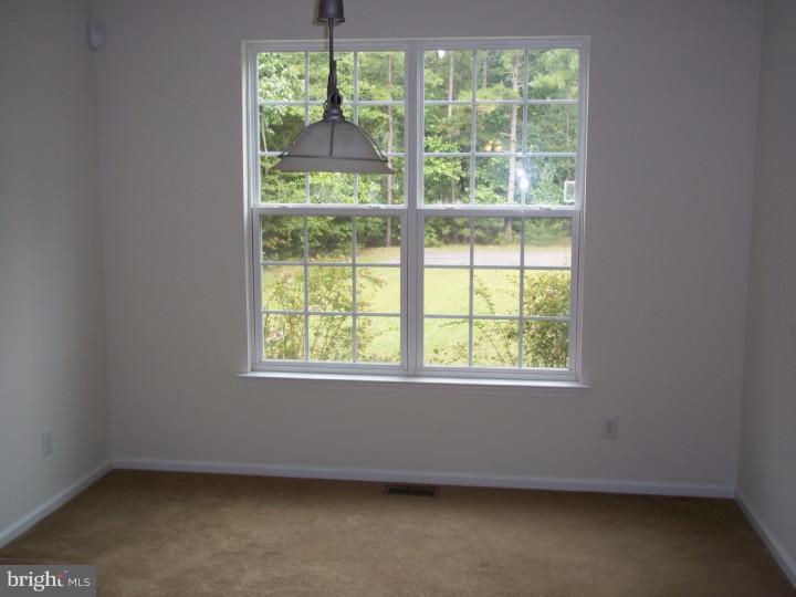 53 Norcross Road Berlin, NJ 08009 - Photo 7 of 23 Gallery Image 7