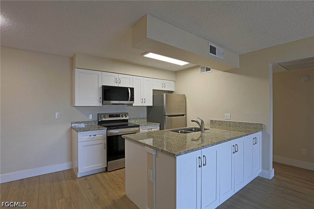 5311 Summerlin Road, Unit 1112 Fort Myers, FL 33919 - Photo 3 of 16