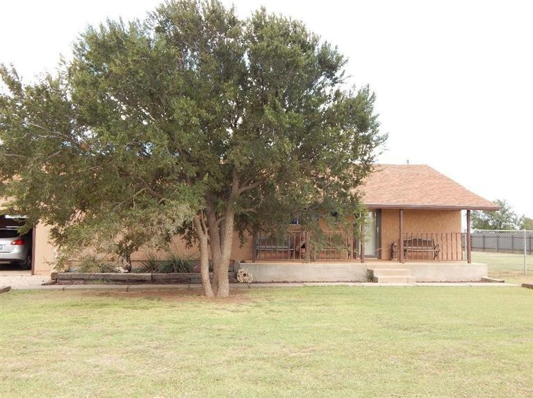 116 Highway 114 Estates Road Shallowater, TX 79363 - Photo 1 of 10 Front View
