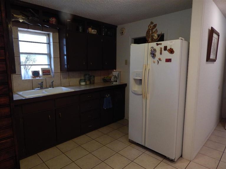 116 Highway 114 Estates Road Shallowater, TX 79363 - Photo 7 of 10 Kitchen