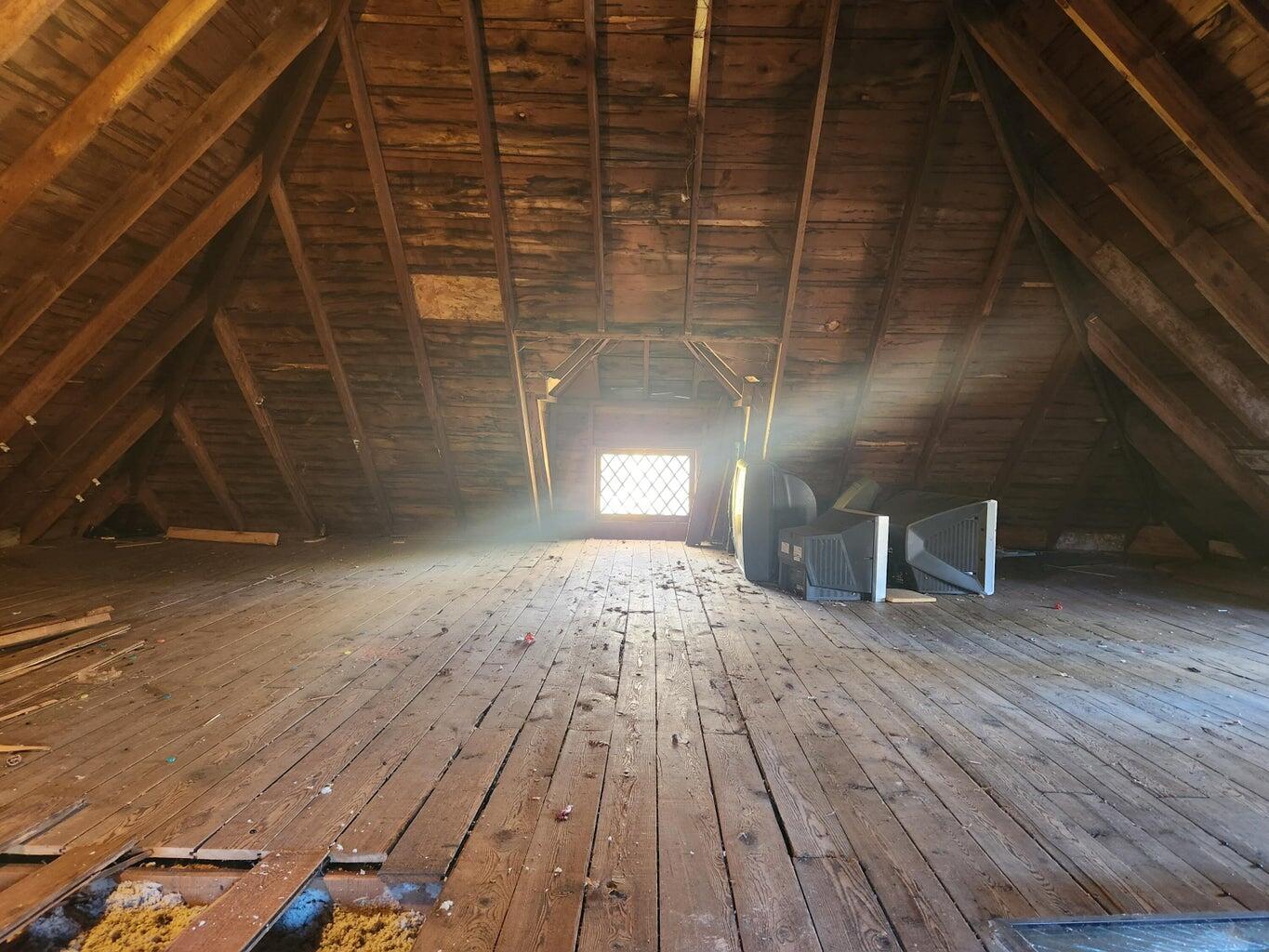 210 East Wisconsin Street Delavan, WI 53115 - Photo 14 of 23 Wisconsin Attic Area