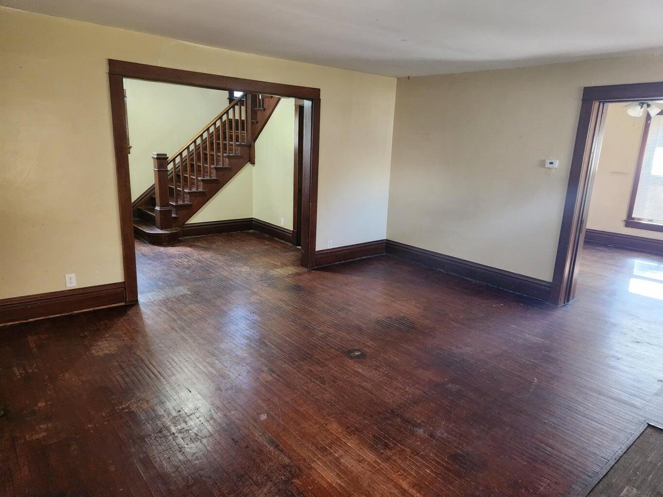 210 East Wisconsin Street Delavan, WI 53115 - Photo 5 of 23 Wisconsin LivingRoom