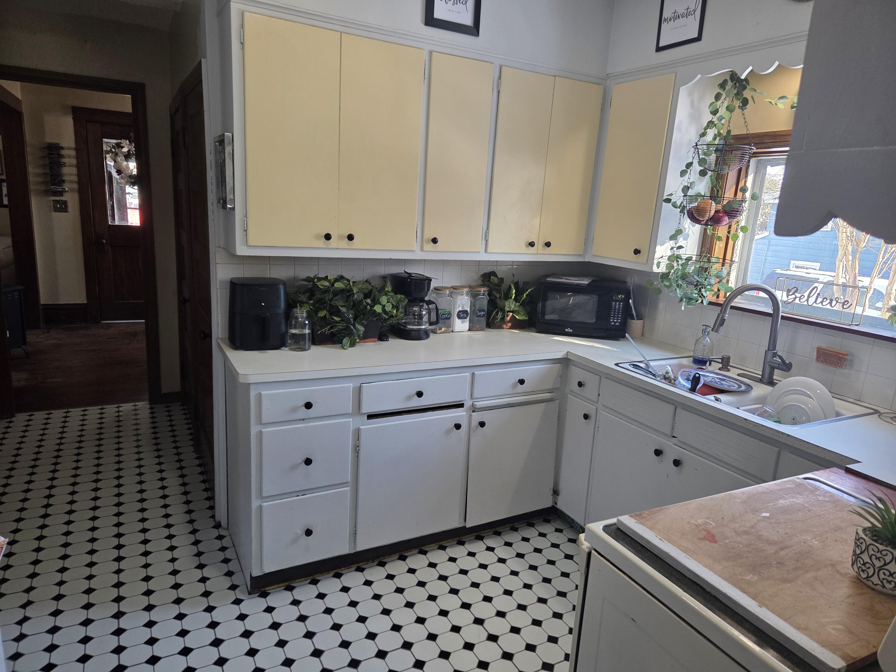 210 East Wisconsin Street Delavan, WI 53115 - Photo 9 of 23 20260120_100620