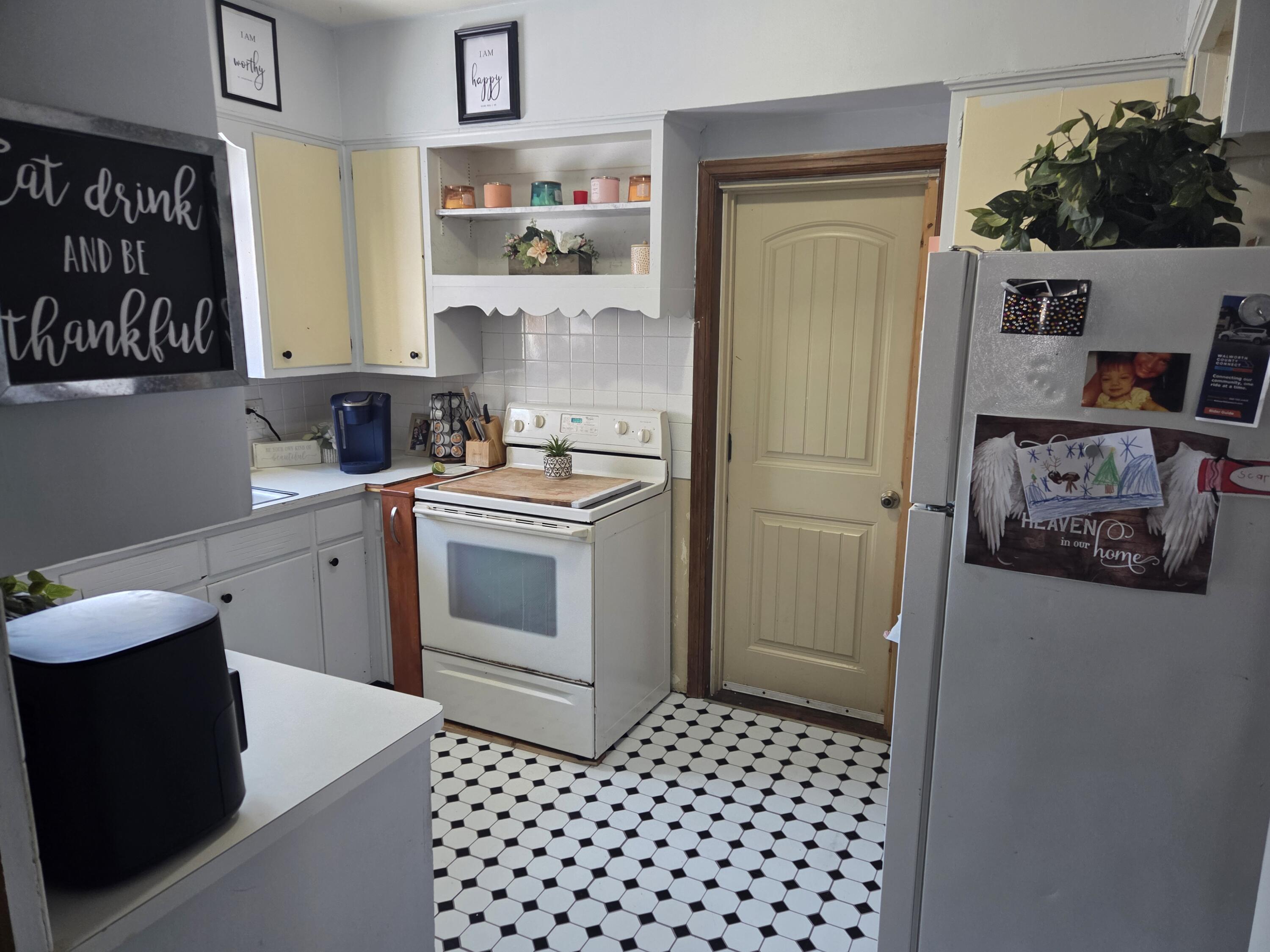 210 East Wisconsin Street Delavan, WI 53115 - Photo 10 of 23 1000014535