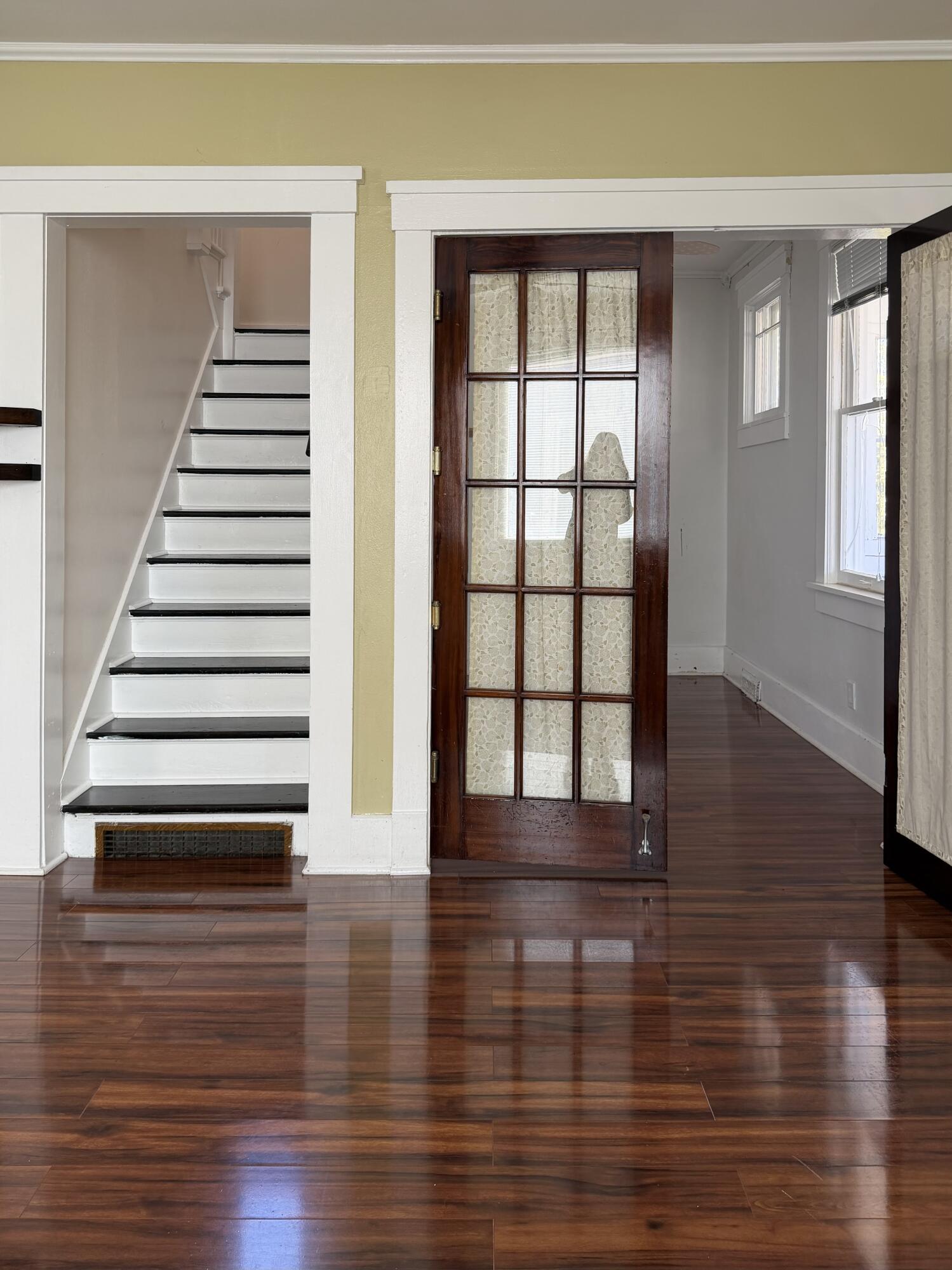 1000 Hayes Avenue Racine, WI 53405 - Photo 12 of 35 Access to Upper