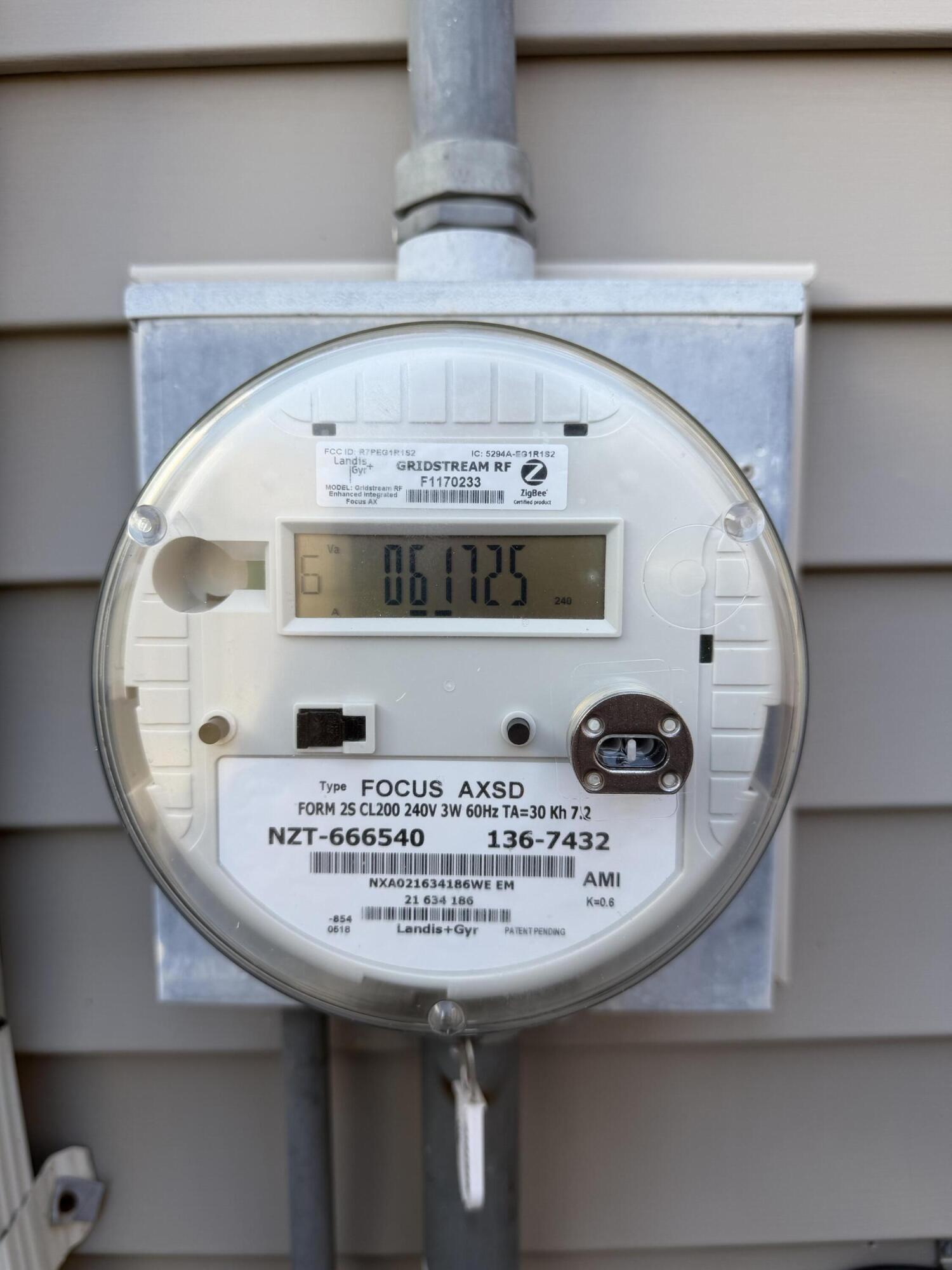 1000 Hayes Avenue Racine, WI 53405 - Photo 32 of 35 Electricity