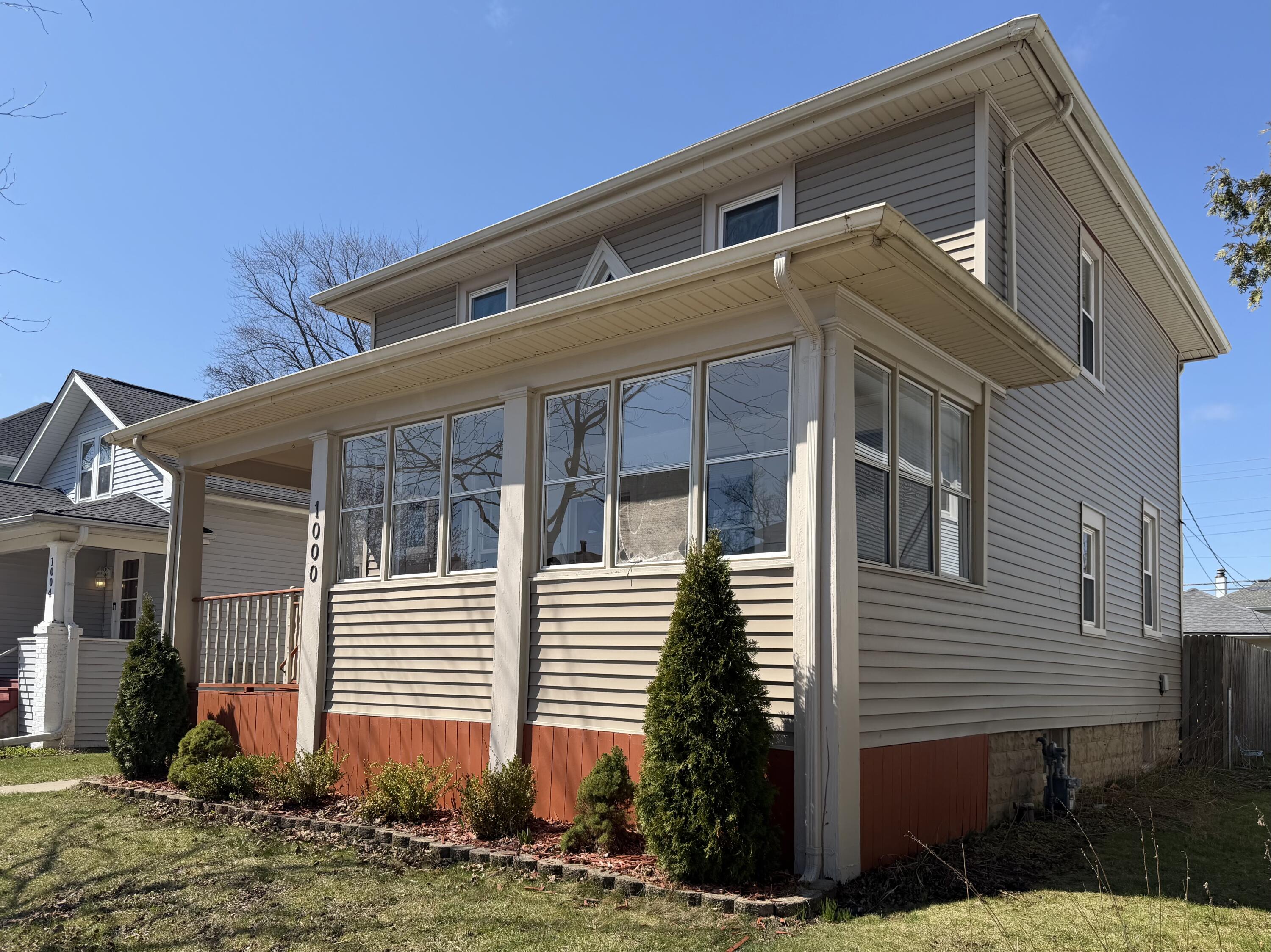 1000 Hayes Avenue Racine, WI 53405 - Photo 35 of 35 Front Side