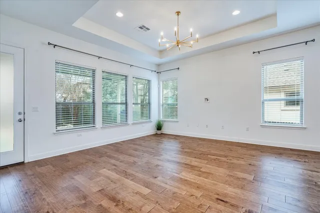 $689,000 | 6729 Vicenza Drive, Austin, TX 78739