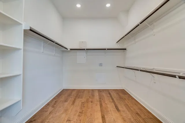 $689,000 | 6729 Vicenza Drive, Austin, TX 78739