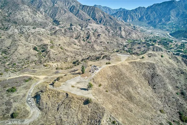 $2,890,000 | 9401 Tujunga Valley Street, Sylmar, CA 91342