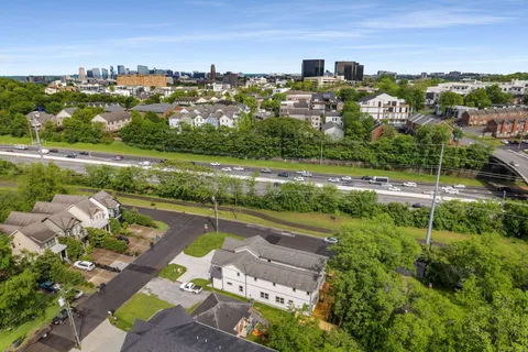 $834,999 | 401 A St Francis Avenue, Nashville, TN 37205
